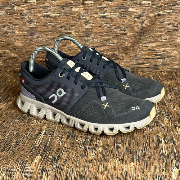On Cloud X 3 Athletic Running Shoes Sneakers Iron Fade Blue Women’s Sz US 8 - Picture 1 of 14